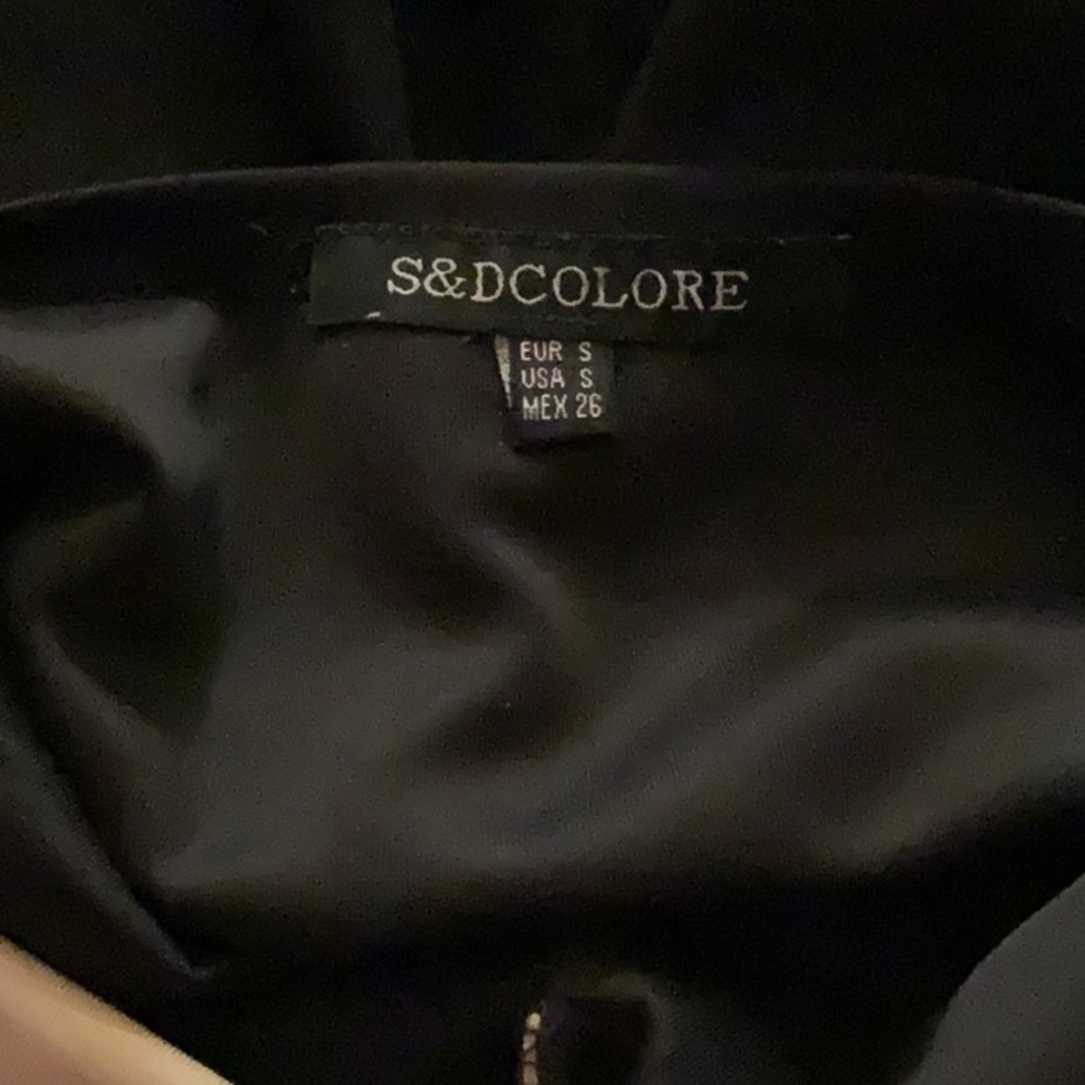 Dress - Picture 7 of 7